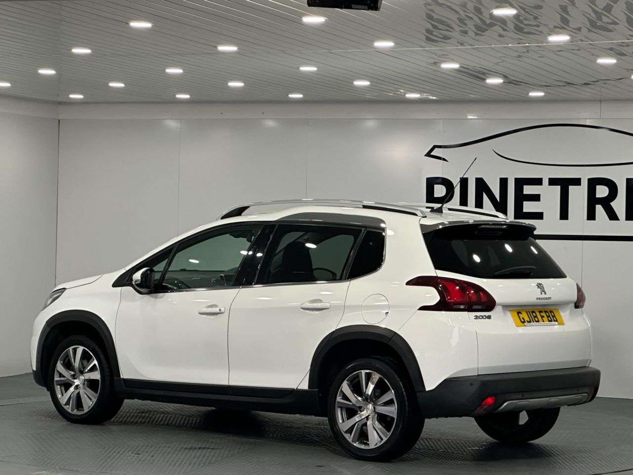 2018 PEUGEOT 2008 2018 PEUGEOT 2008