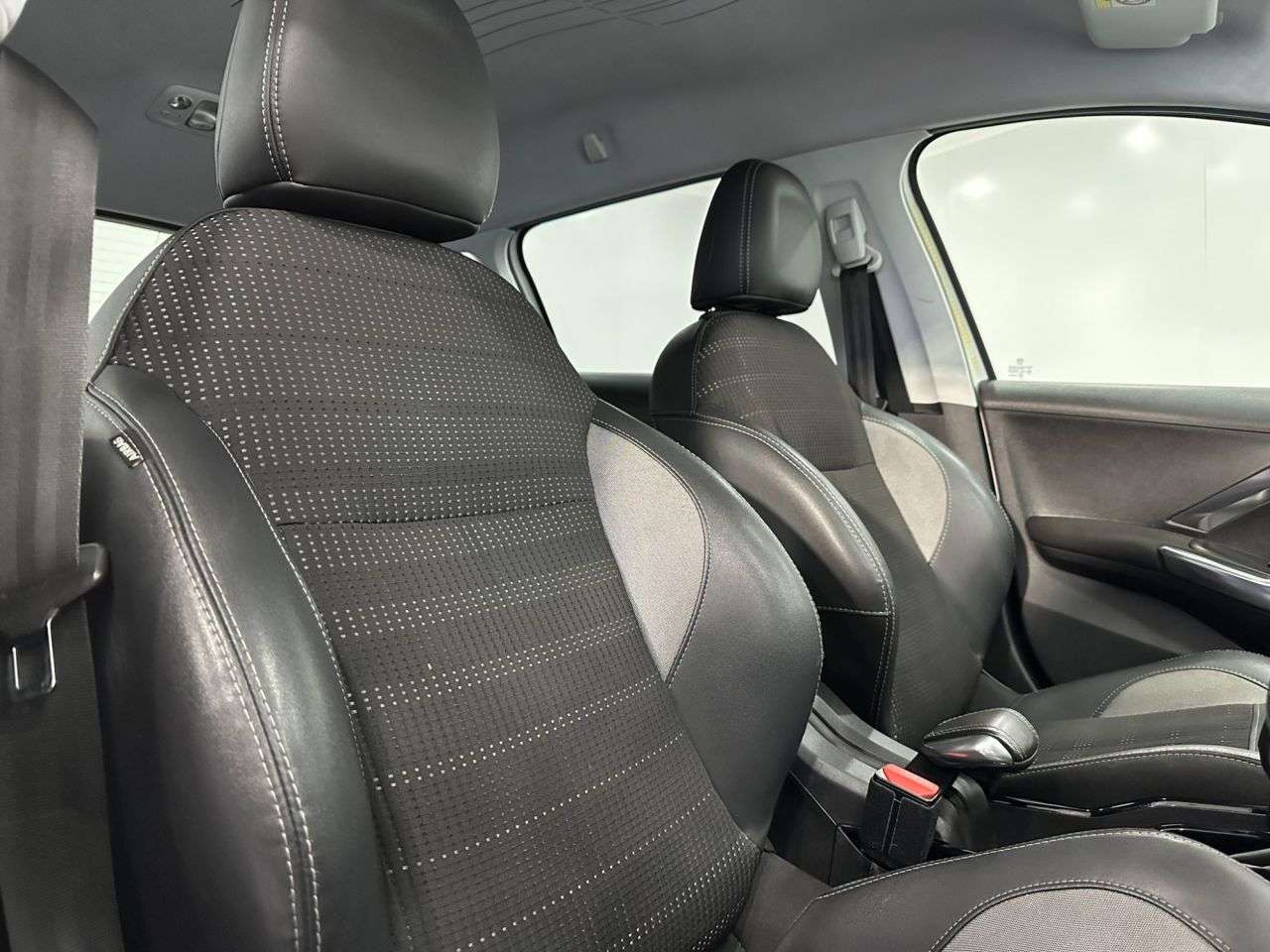 2018 PEUGEOT 2008 2018 PEUGEOT 2008