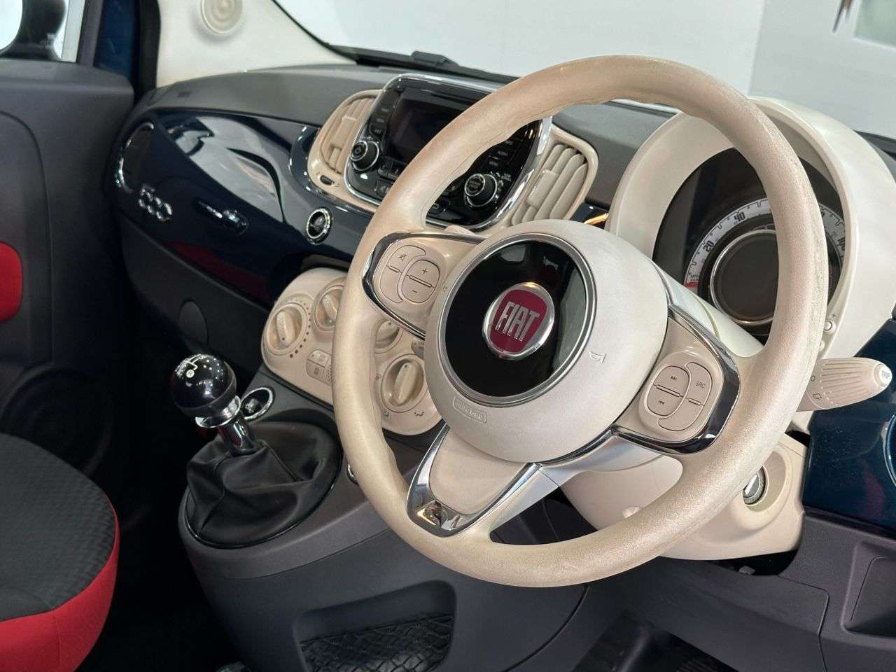 2018 FIAT 500 2018 FIAT 500