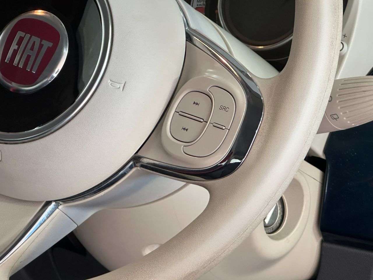 2018 FIAT 500 2018 FIAT 500
