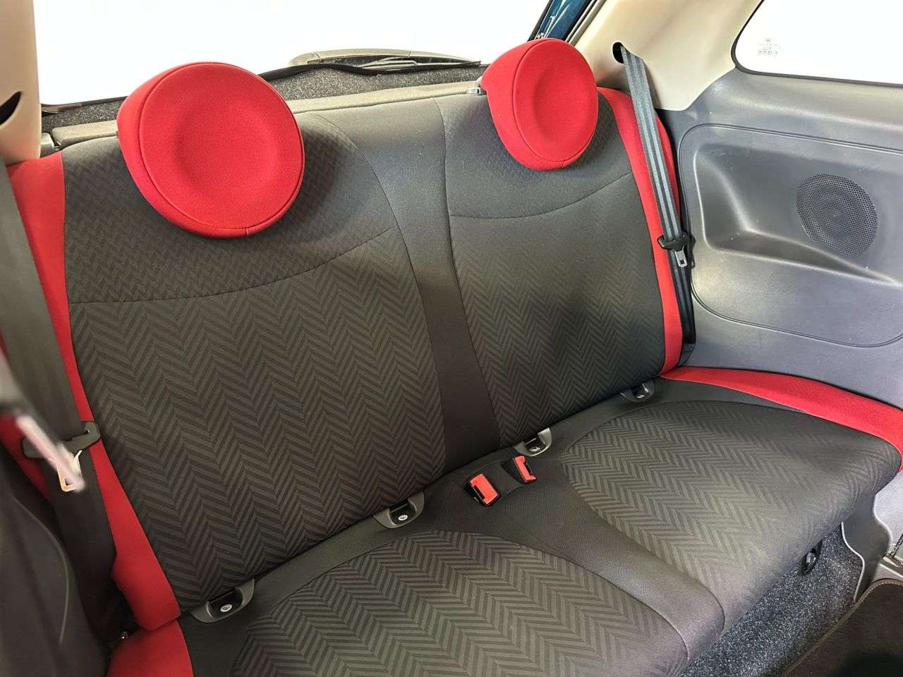 2018 FIAT 500 2018 FIAT 500