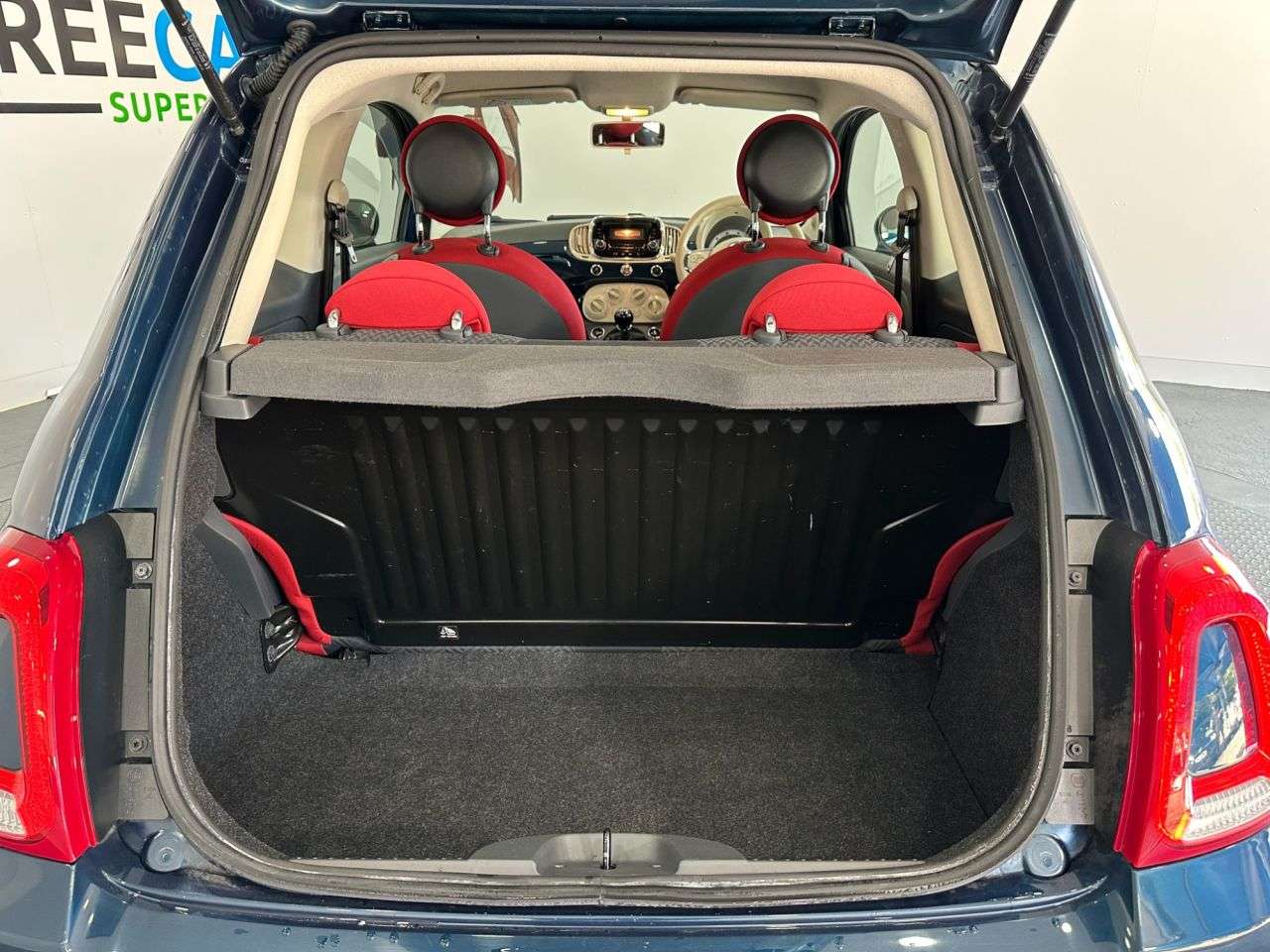 2018 FIAT 500 2018 FIAT 500