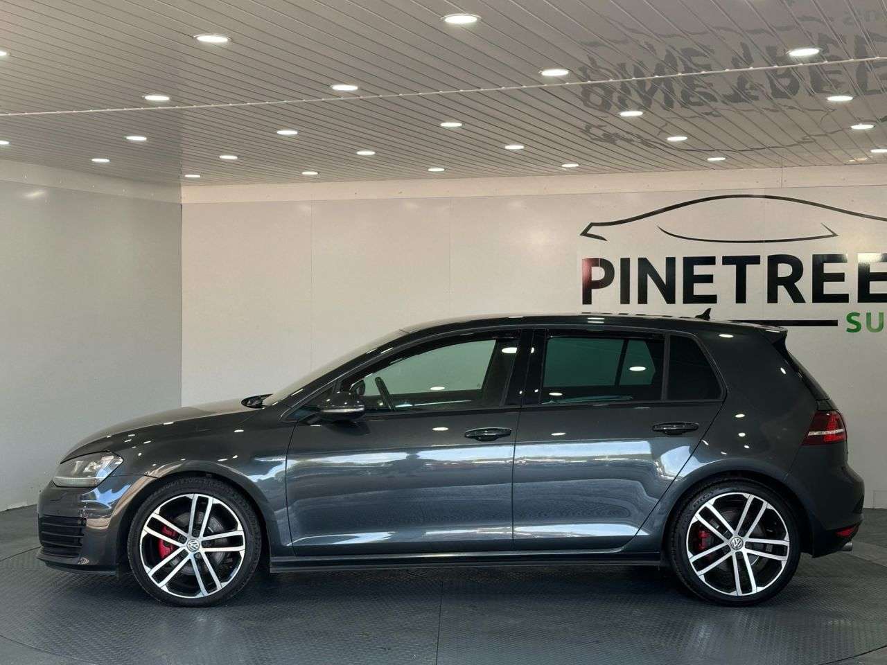 2016 VOLKSWAGEN GOLF 2016 VOLKSWAGEN GOLF