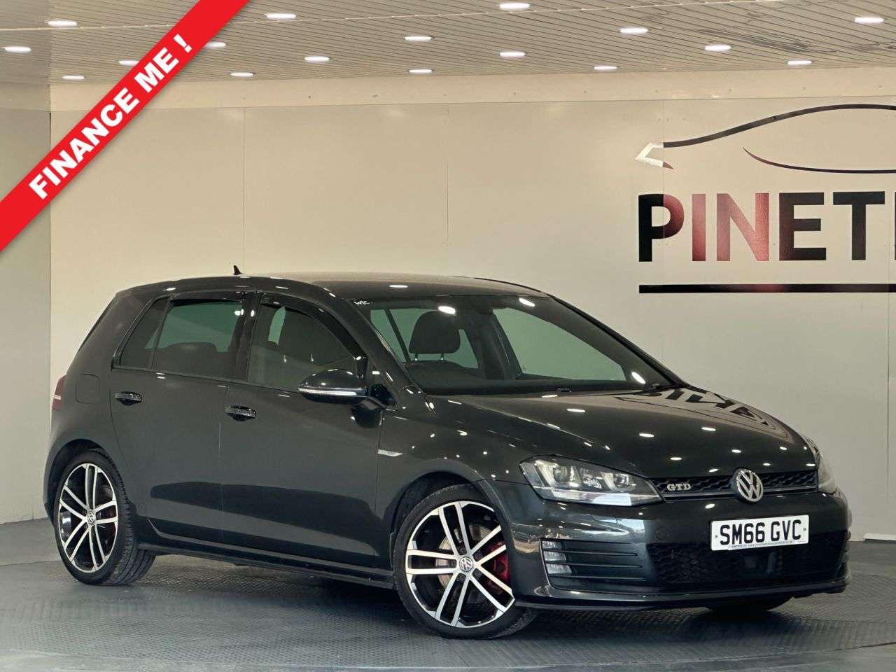 A 2016 VOLKSWAGEN GOLF 2.0 TDI BlueMotion Tech GTD Hatchback 5dr Diesel Manual Euro 6 (s/s) (184 p A 2016 VOLKSWAGEN GOLF 2.0 TDI BlueMotion Tech GTD Hatchback 5dr Diesel Manual Euro 6 (s/s) (184 p