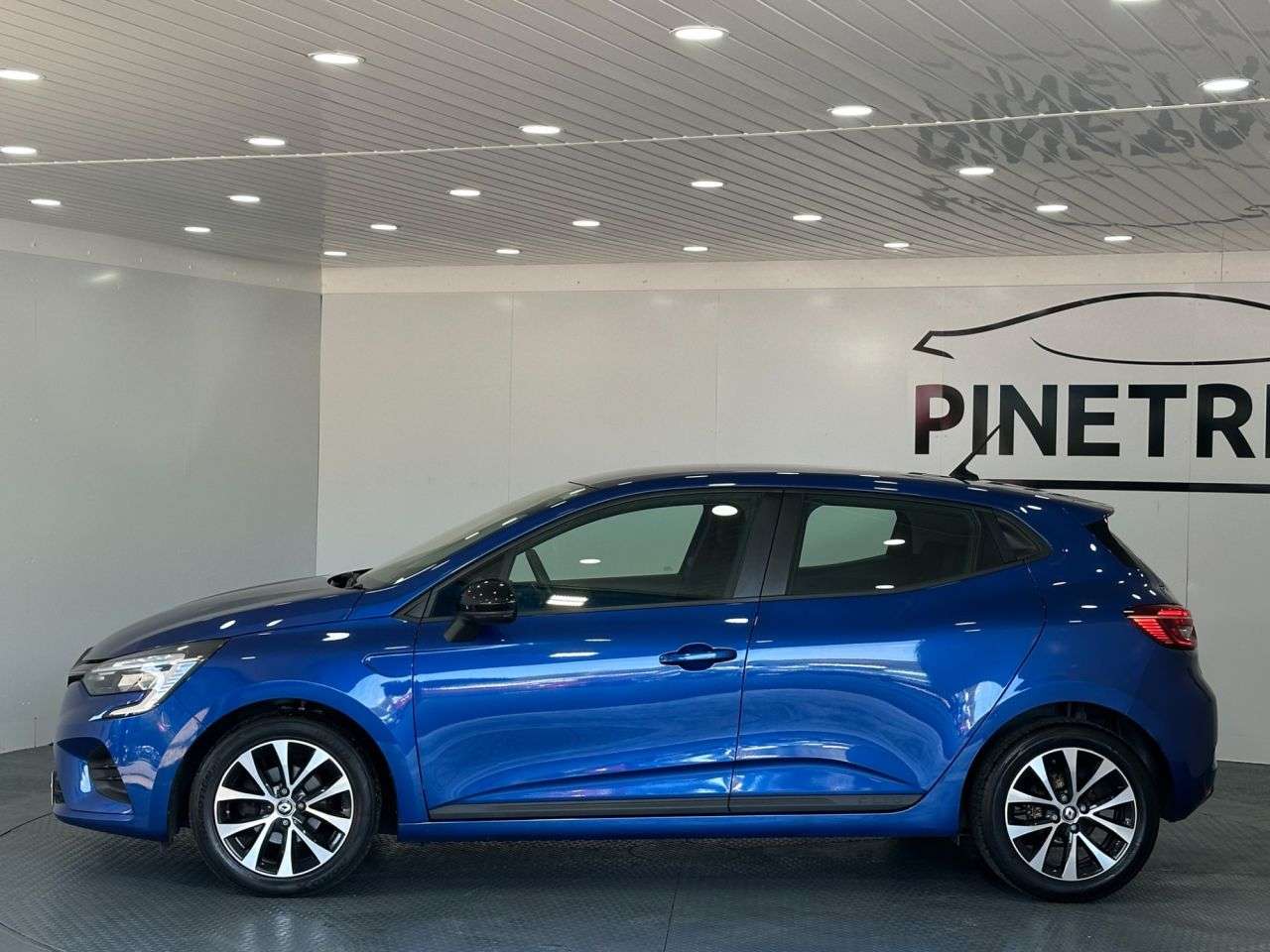 2022 RENAULT CLIO 2022 RENAULT CLIO
