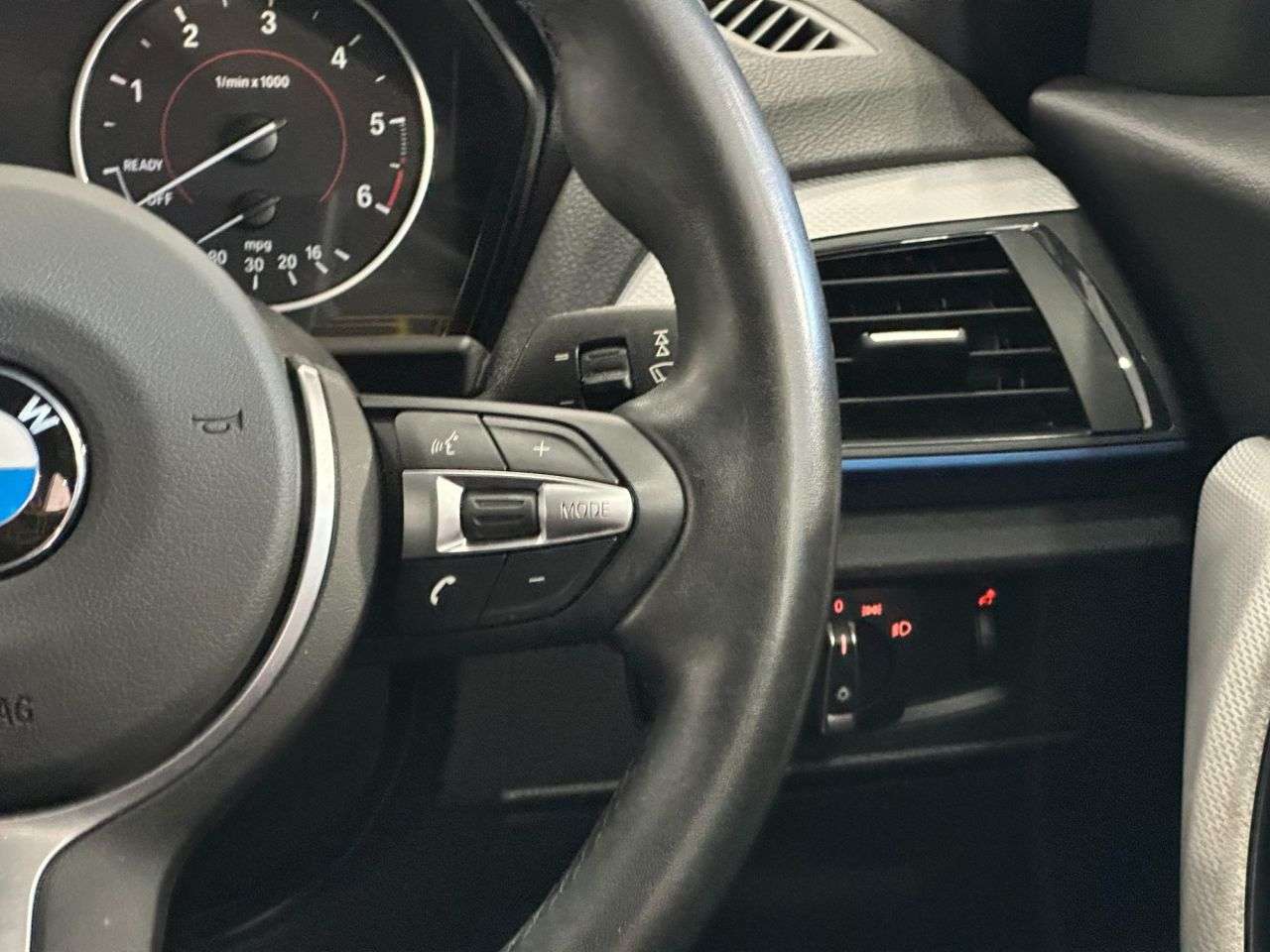 2017 BMW 1 SERIES 2017 BMW 1 SERIES