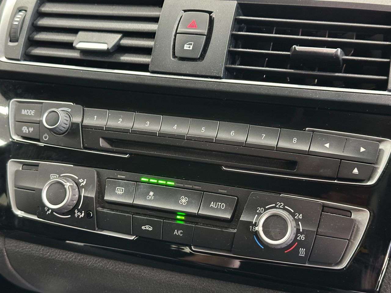 2017 BMW 1 SERIES 2017 BMW 1 SERIES