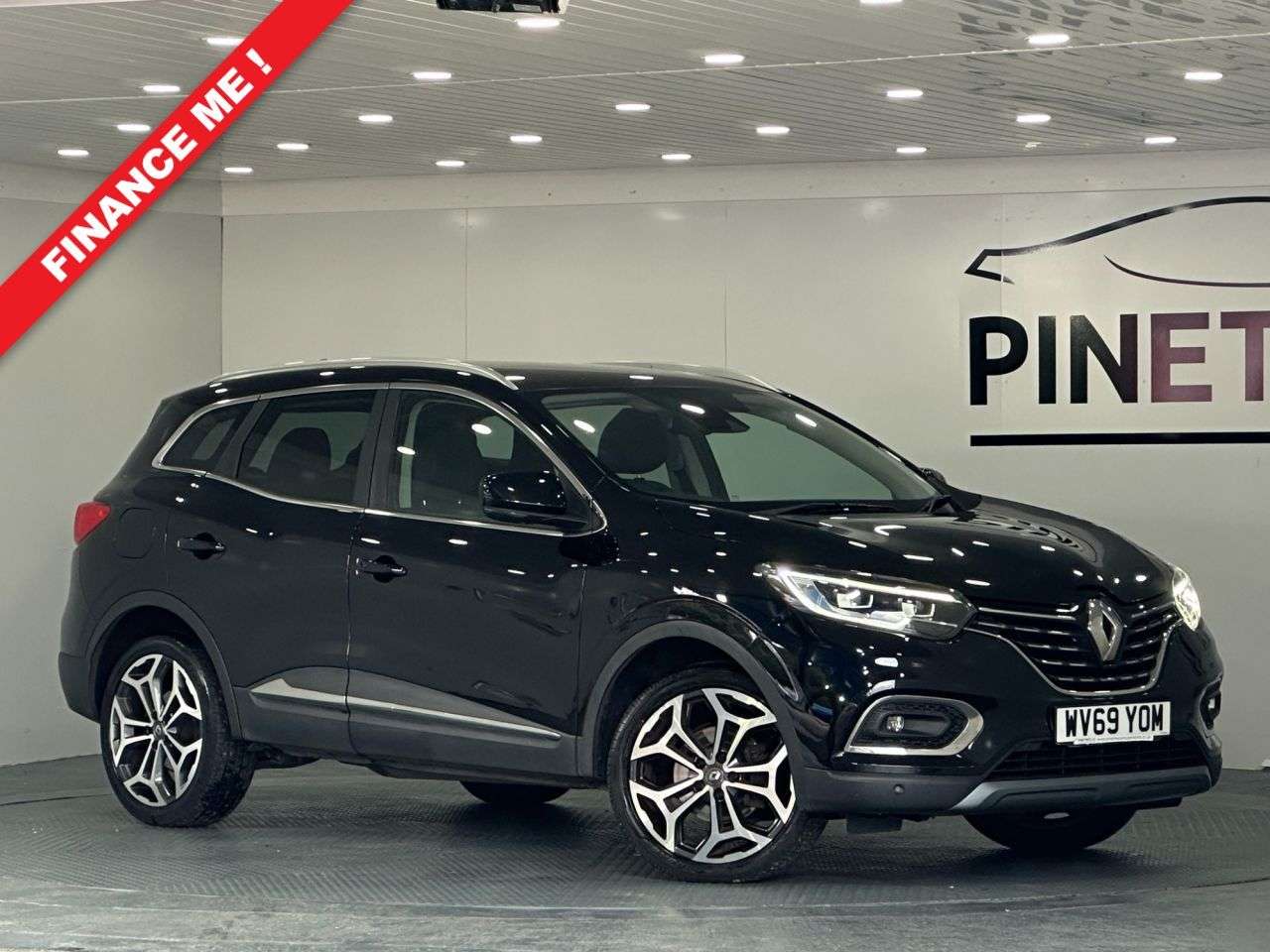 A 2019 RENAULT KADJAR 1.3 TCe GT Line SUV 5dr Petrol Manual Euro 6 (s/s) (140 ps) A 2019 RENAULT KADJAR 1.3 TCe GT Line SUV 5dr Petrol Manual Euro 6 (s/s) (140 ps)