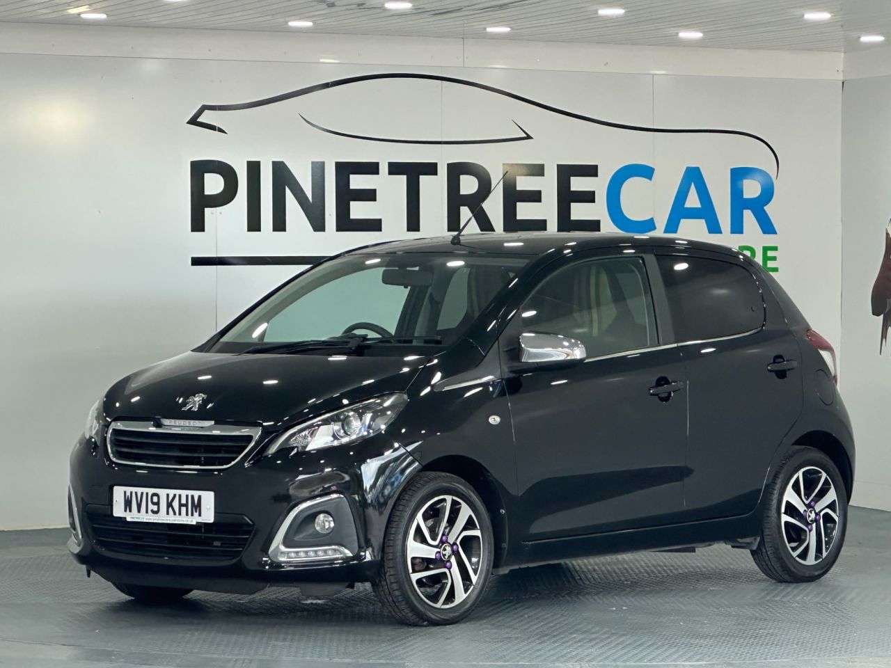 A 2019 PEUGEOT 108 1.0 Collection Hatchback 5dr Petrol 2 Tronic Euro 6 (72 ps) A 2019 PEUGEOT 108 1.0 Collection Hatchback 5dr Petrol 2 Tronic Euro 6 (72 ps)