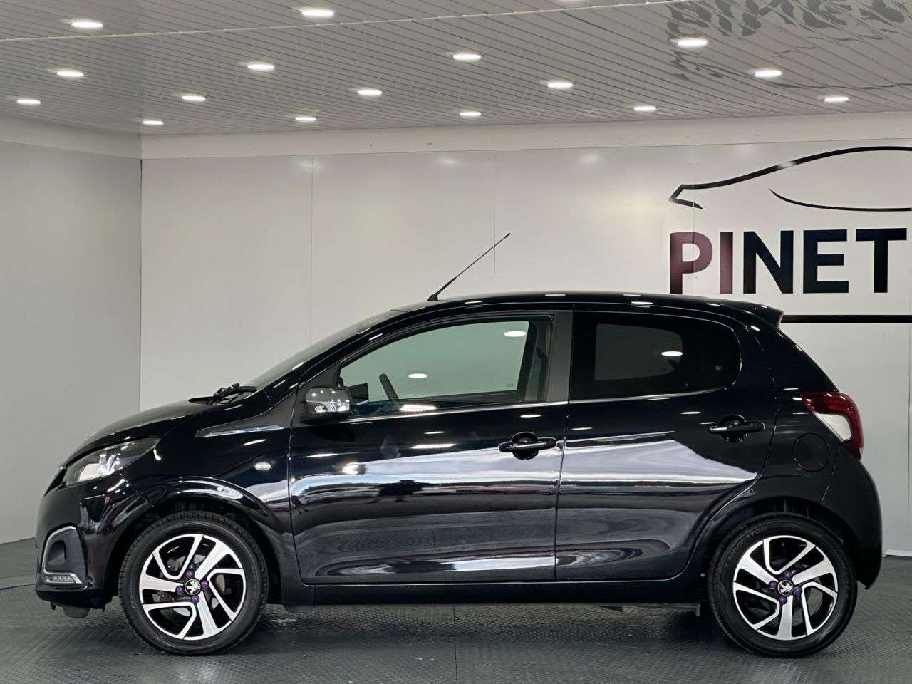 2019 PEUGEOT 108 2019 PEUGEOT 108