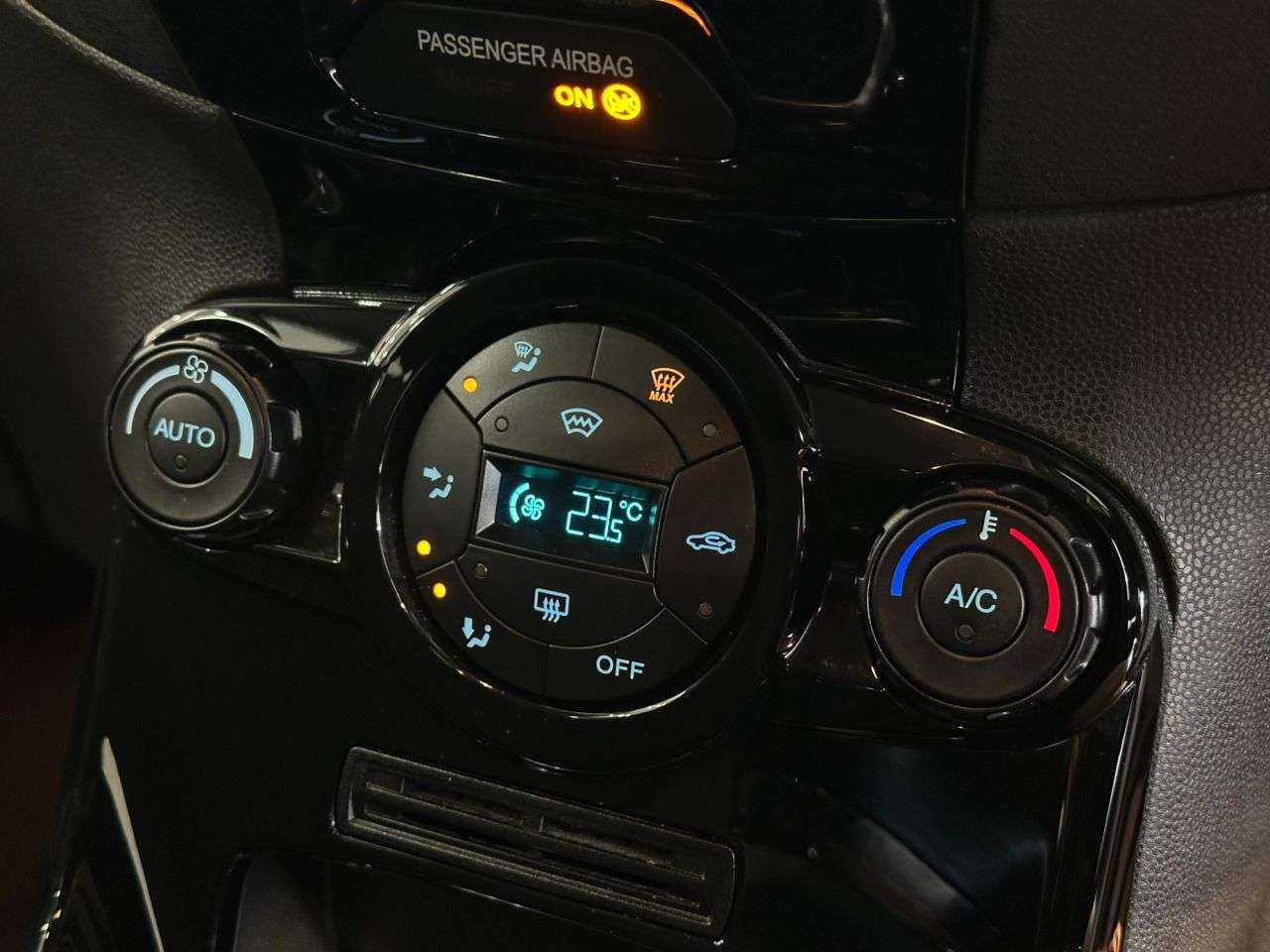 2016 FORD FIESTA 2016 FORD FIESTA