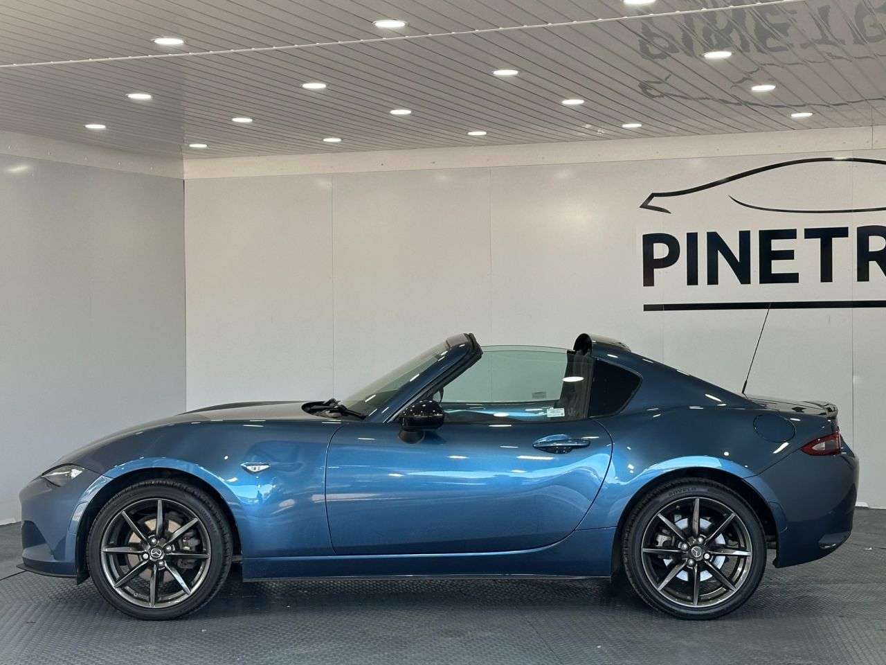 2018 MAZDA MX-5 RF 2018 MAZDA MX-5 RF