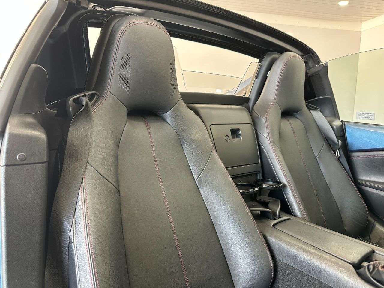 2018 MAZDA MX-5 RF 2018 MAZDA MX-5 RF