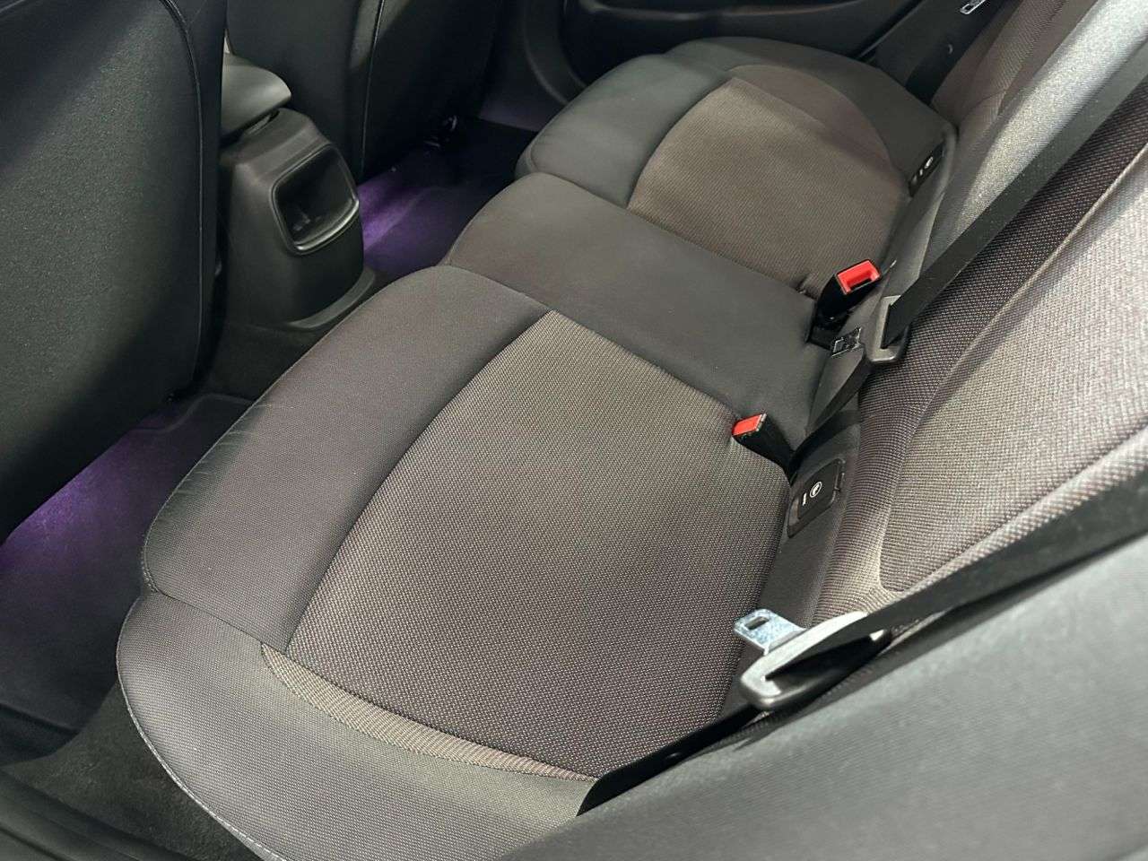 2017 MINI CLUBMAN 2017 MINI CLUBMAN