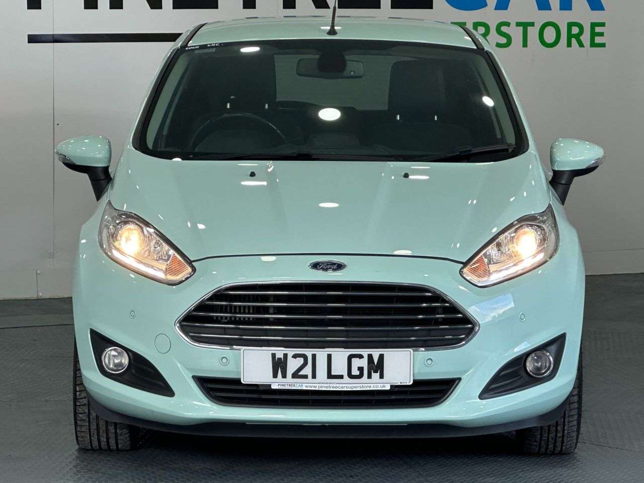 A 2016 FORD FIESTA 1.5 TDCi Titanium X Hatchback 5dr Diesel Manual Euro 6 (95 ps) A 2016 FORD FIESTA 1.5 TDCi Titanium X Hatchback 5dr Diesel Manual Euro 6 (95 ps)