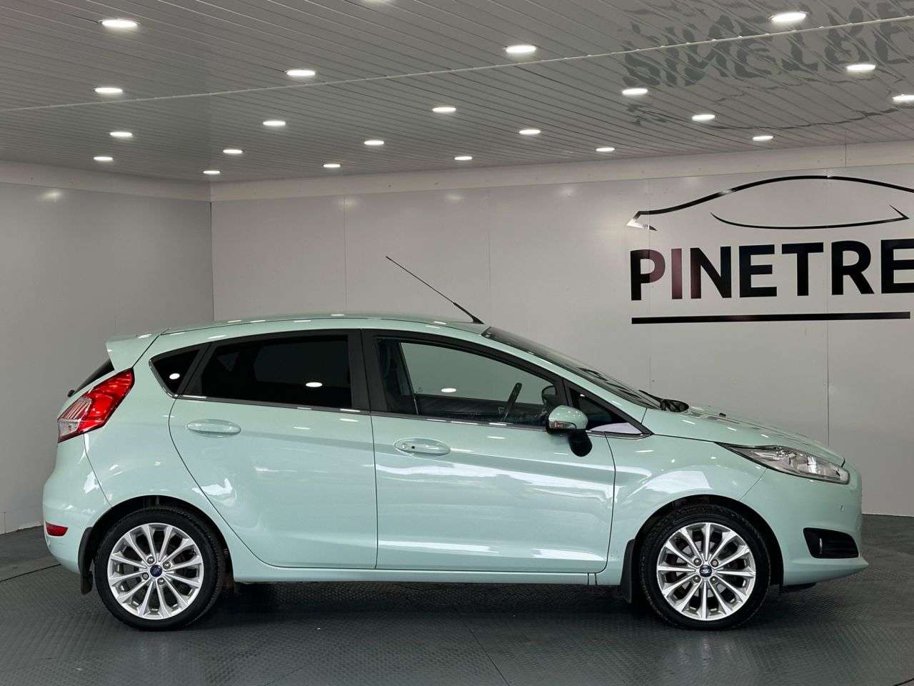 2016 FORD FIESTA 2016 FORD FIESTA