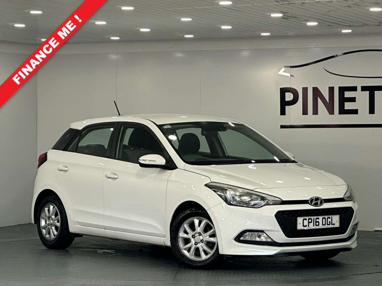 A 2016 HYUNDAI I20 1.2 Blue Drive SE Hatchback 5dr Petrol Manual Euro 6 (s/s) (84 ps) A 2016 HYUNDAI I20 1.2 Blue Drive SE Hatchback 5dr Petrol Manual Euro 6 (s/s) (84 ps)