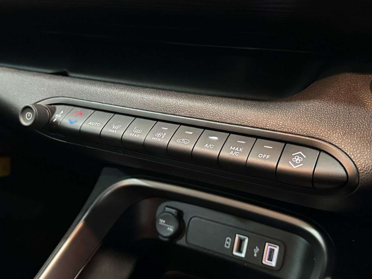2024 JEEP AVENGER 2024 JEEP AVENGER