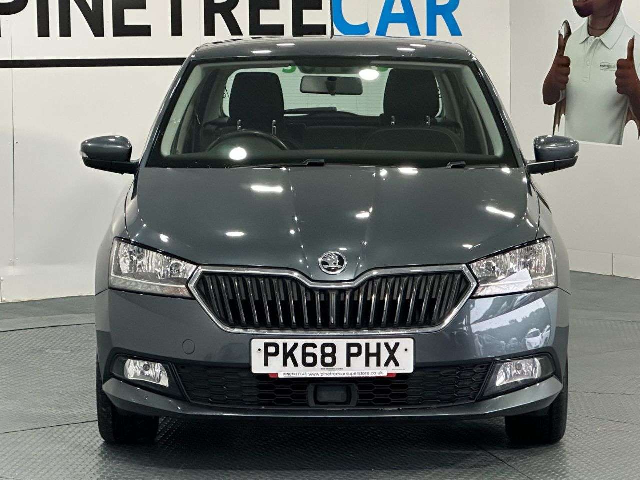 A 2018 SKODA FABIA 1.0 TSI SE Hatchback 5dr Petrol DSG Euro 6 (s/s) (110 ps) A 2018 SKODA FABIA 1.0 TSI SE Hatchback 5dr Petrol DSG Euro 6 (s/s) (110 ps)