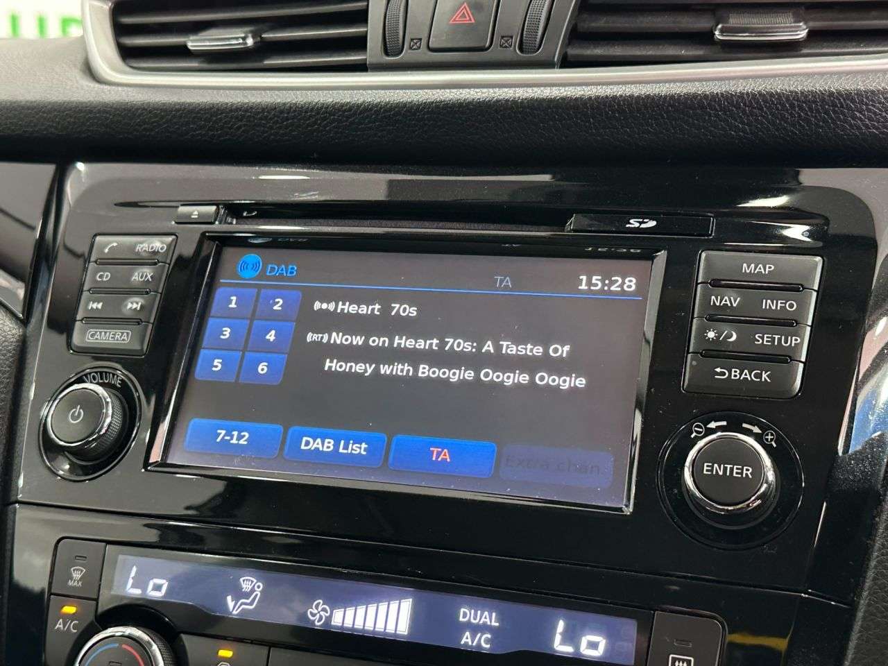 2015 NISSAN QASHQAI 2015 NISSAN QASHQAI