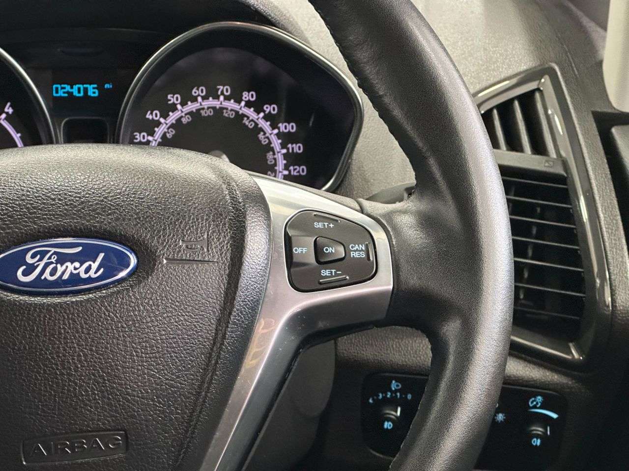 2017 FORD ECOSPORT 2017 FORD ECOSPORT
