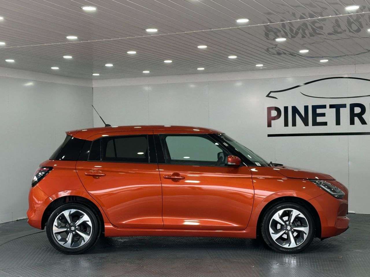2024 SUZUKI SWIFT 2024 SUZUKI SWIFT