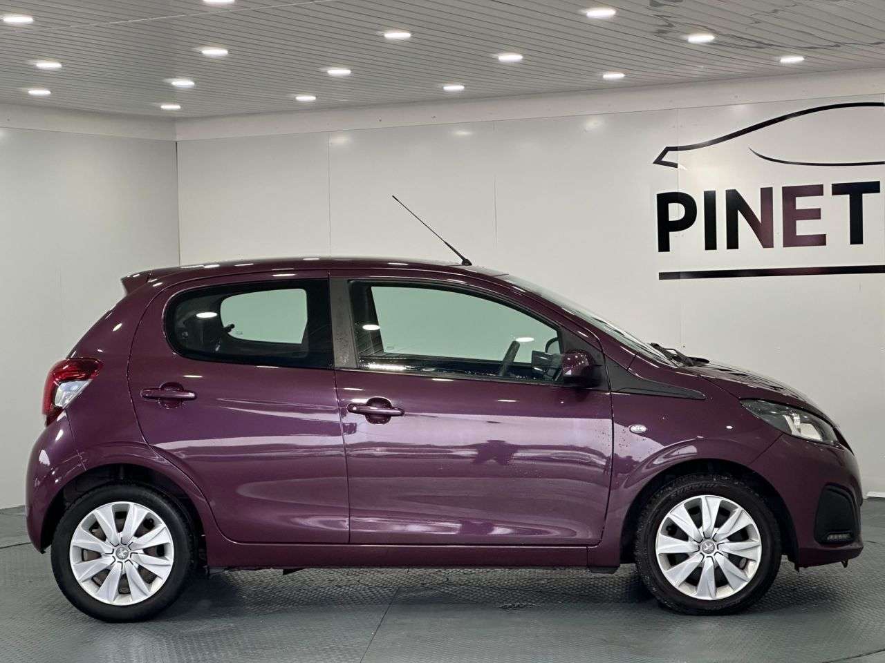 2017 PEUGEOT 108 2017 PEUGEOT 108