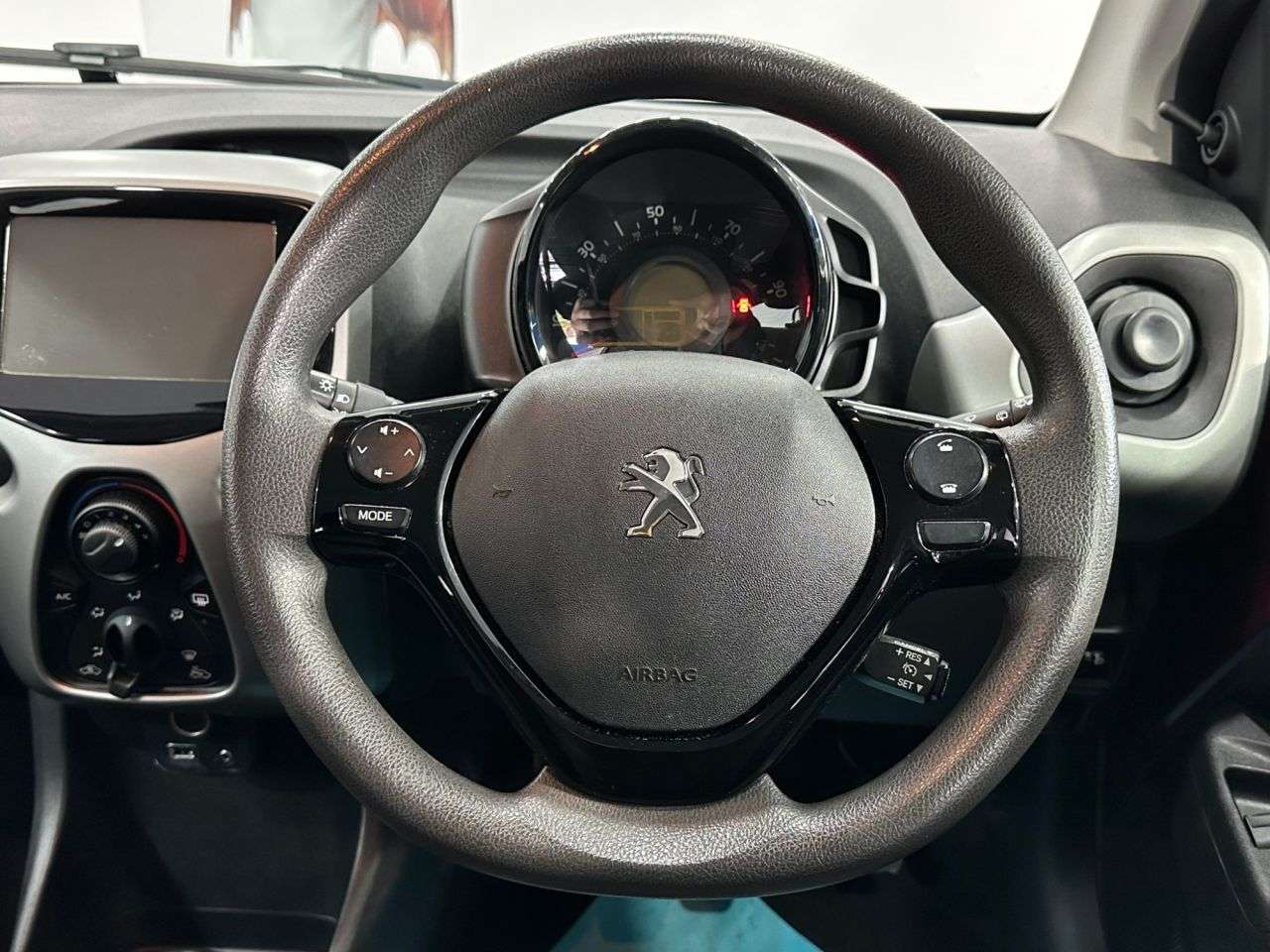 2017 PEUGEOT 108 2017 PEUGEOT 108