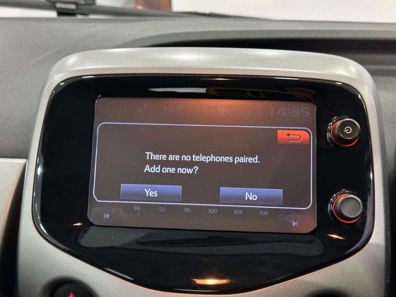 2017 PEUGEOT 108 2017 PEUGEOT 108