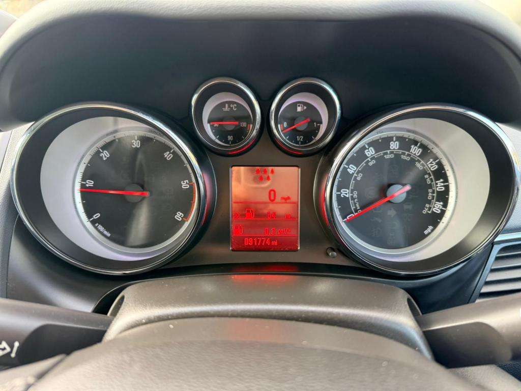 2012 VAUXHALL ZAFIRA TOURER 2012 VAUXHALL ZAFIRA TOURER