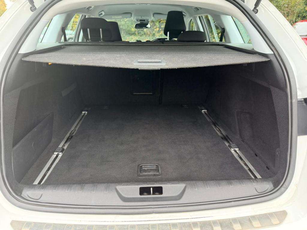 2015 PEUGEOT 308 2015 PEUGEOT 308