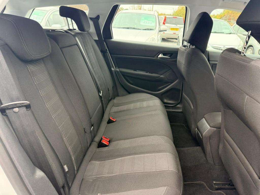 2015 PEUGEOT 308 2015 PEUGEOT 308