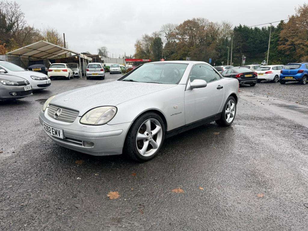 A 1997 MERCEDES-BENZ SLK 230 Kompressor Auto A 1997 MERCEDES-BENZ SLK 230 Kompressor Auto