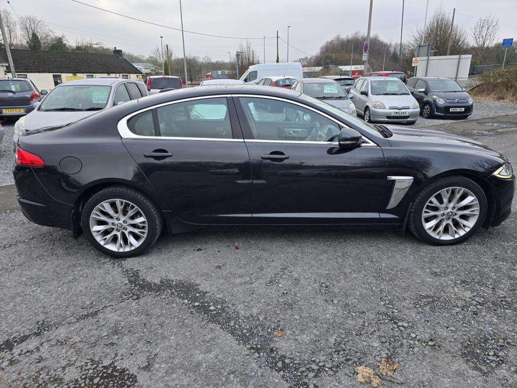 2011 JAGUAR XF 2011 JAGUAR XF