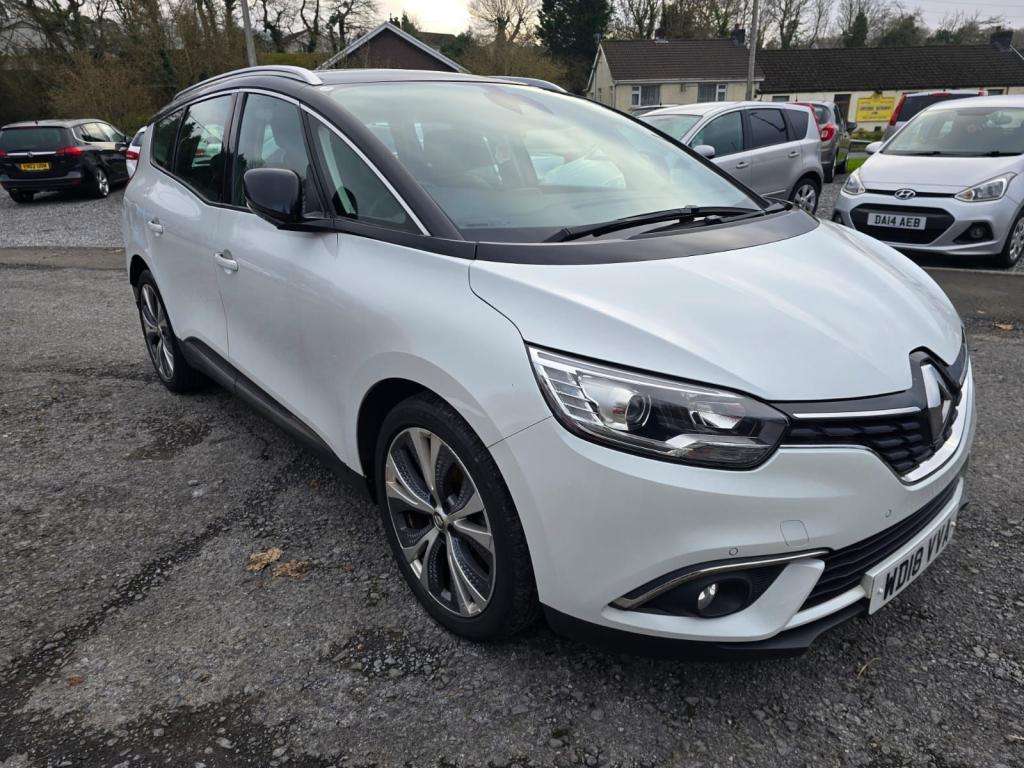 Check out this Renault Scenic 2018 Diesel Manual