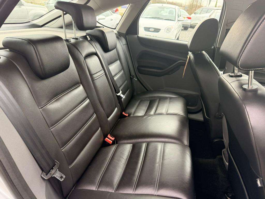 2010 FORD FOCUS 2010 FORD FOCUS