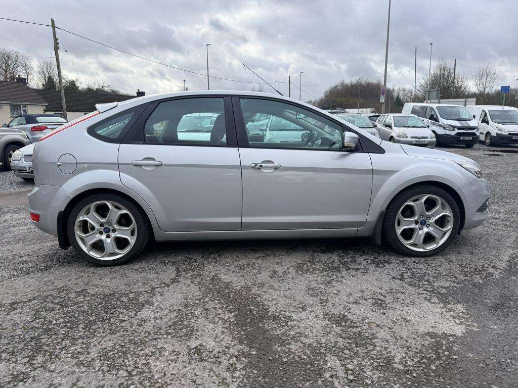 2010 FORD FOCUS 2010 FORD FOCUS