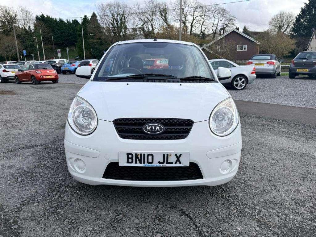 A 2010 KIA PICANTO 1 A 2010 KIA PICANTO 1