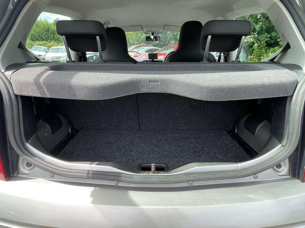 2013 VOLKSWAGEN UP! 2013 VOLKSWAGEN UP!