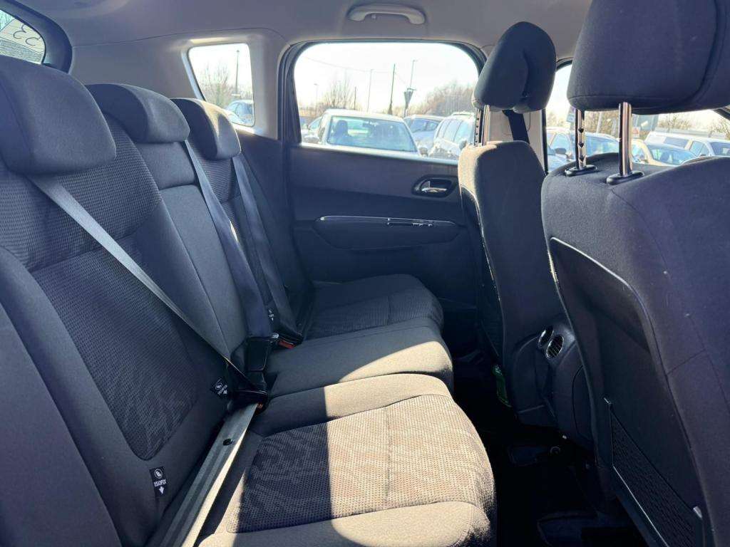 2013 PEUGEOT 3008 2013 PEUGEOT 3008