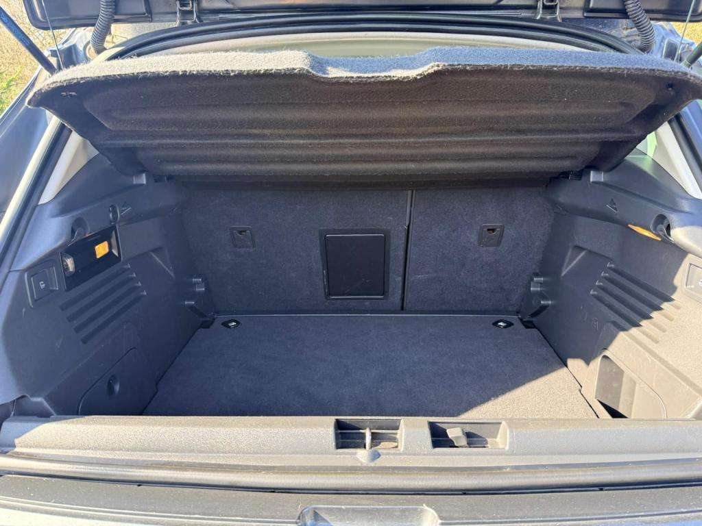 2013 PEUGEOT 3008 2013 PEUGEOT 3008