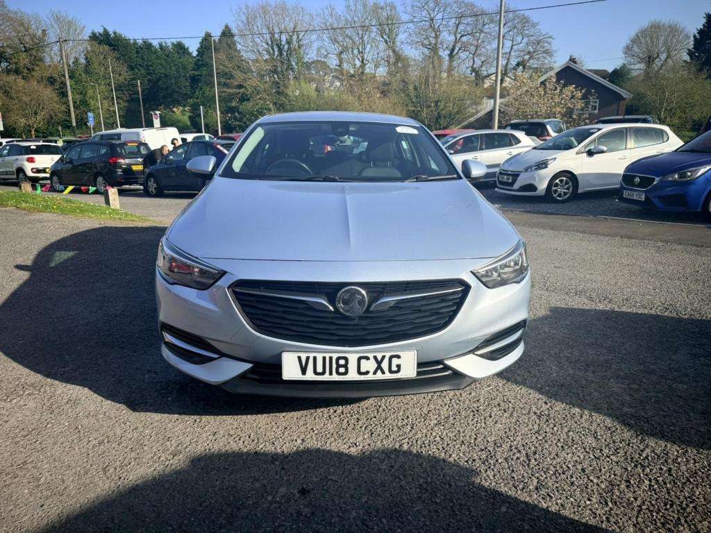 A 2018 VAUXHALL INSIGNIA Design Ecotec Td A 2018 VAUXHALL INSIGNIA Design Ecotec Td