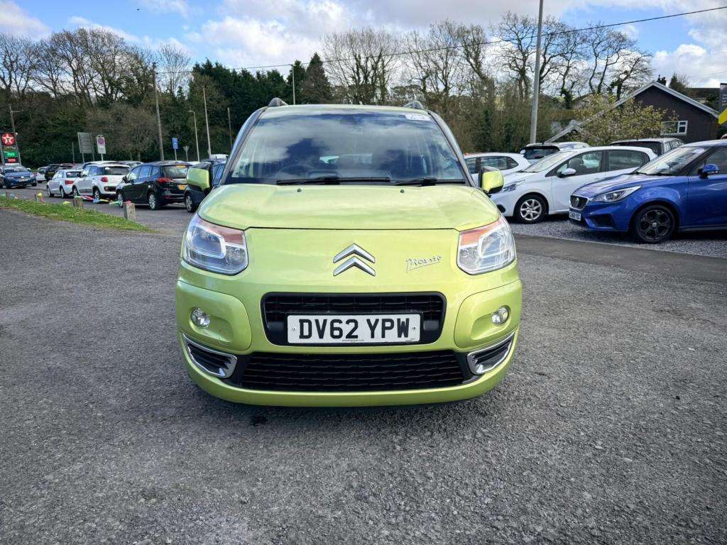 A 2012 CITROEN C3 PICASSO Exclusive Hdi A 2012 CITROEN C3 PICASSO Exclusive Hdi