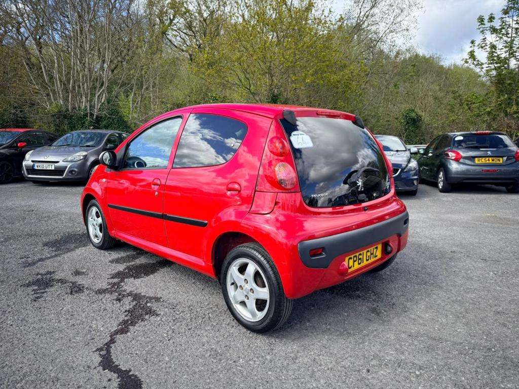 2012 PEUGEOT 107 2012 PEUGEOT 107