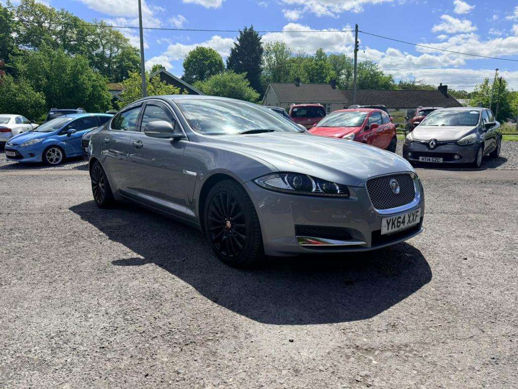 A 2014 JAGUAR XF Premium Luxury D Auto A 2014 JAGUAR XF Premium Luxury D Auto