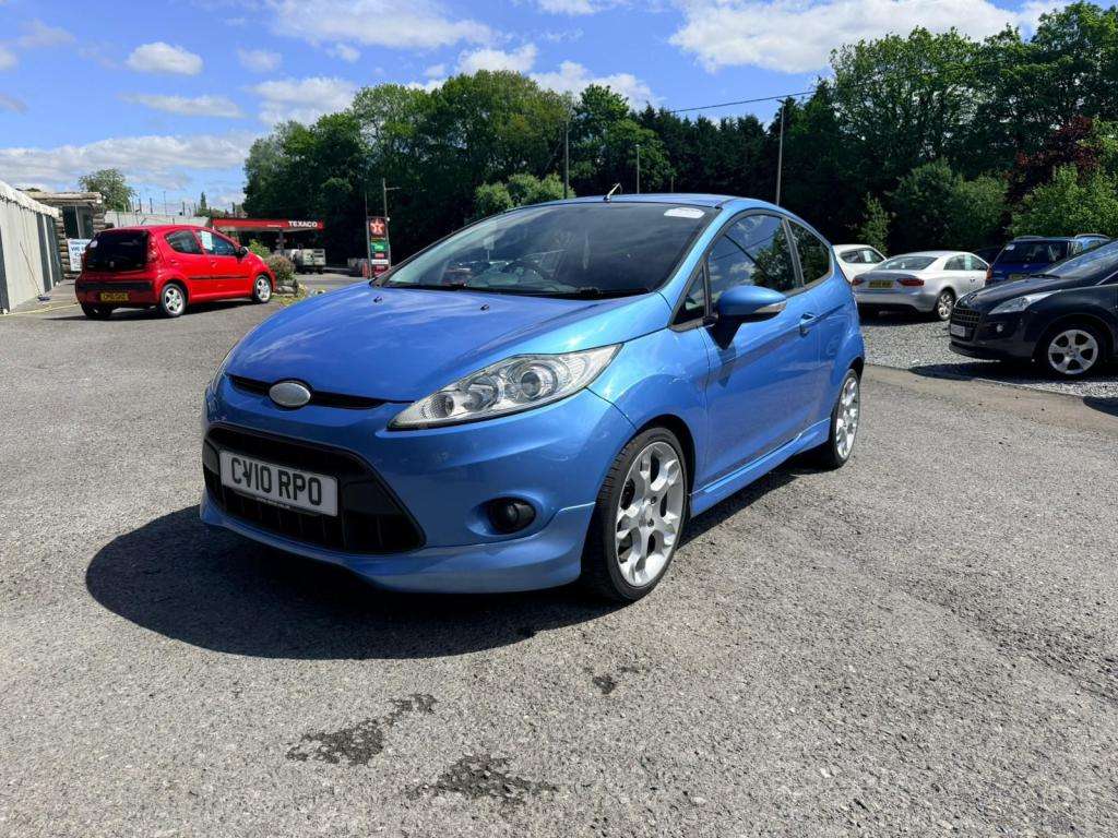 A 2010 FORD FIESTA Zetec S 120 A 2010 FORD FIESTA Zetec S 120