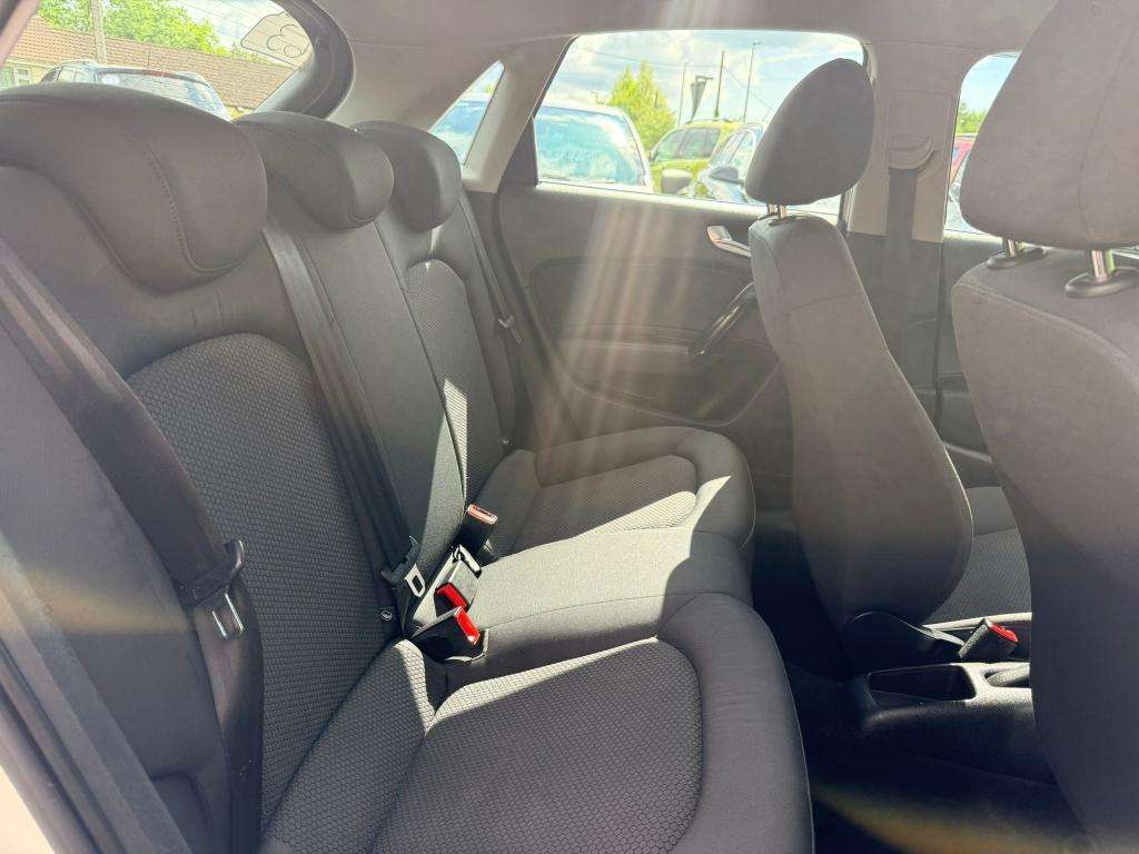 2012 AUDI A1 2012 AUDI A1