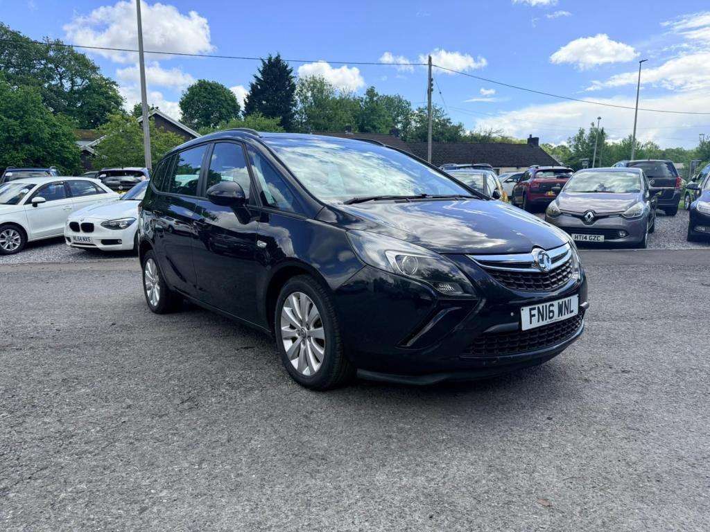 A 2016 VAUXHALL ZAFIRA TOURER Design Cdti Ecoflex S/s A 2016 VAUXHALL ZAFIRA TOURER Design Cdti Ecoflex S/s