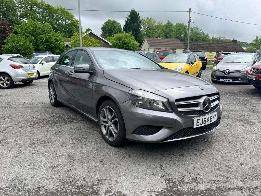 A 2014 MERCEDES-BENZ A-CLASS A180 Blueefficiency Sport Cdi A 2014 MERCEDES-BENZ A-CLASS A180 Blueefficiency Sport Cdi