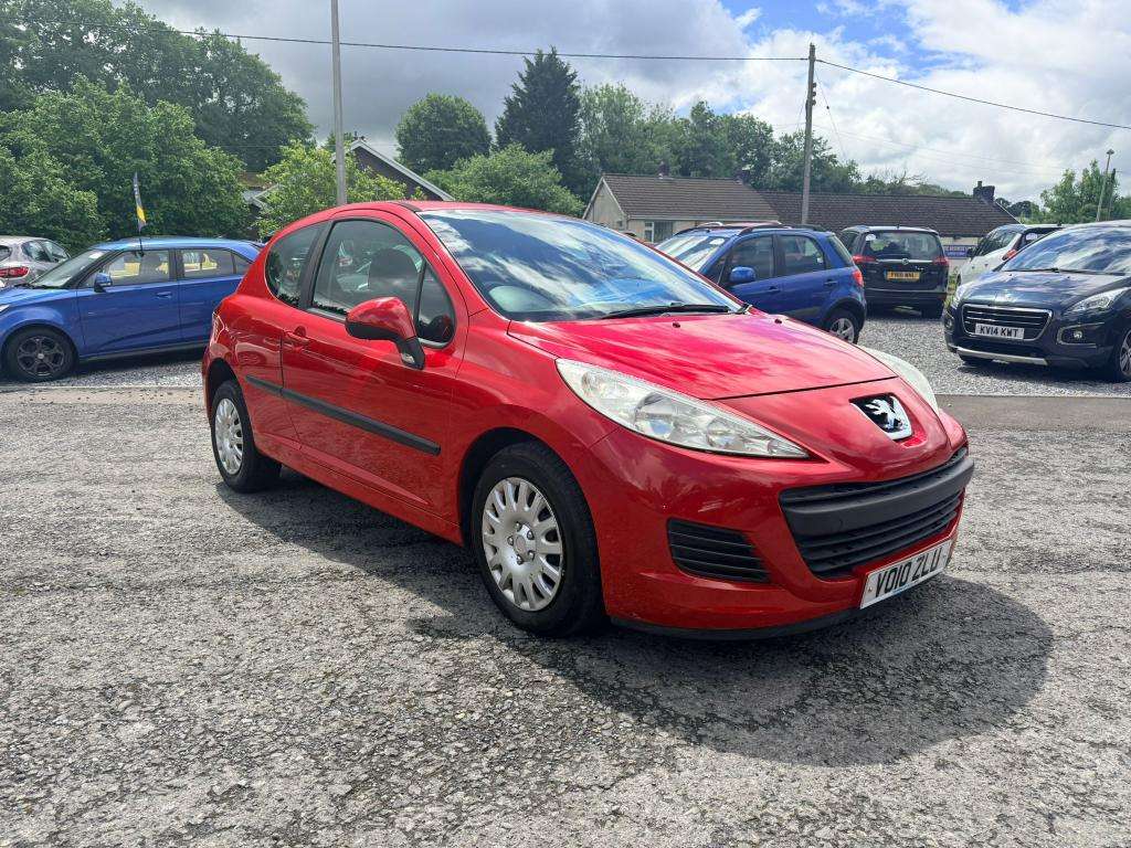 A 2010 PEUGEOT 207 S A 2010 PEUGEOT 207 S